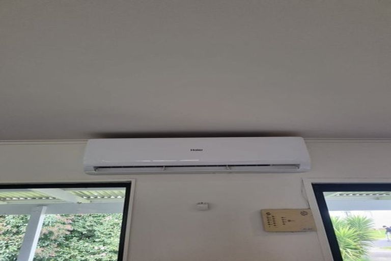 Photo of property in 44 Birdwood Road, Pukekohe, 2120