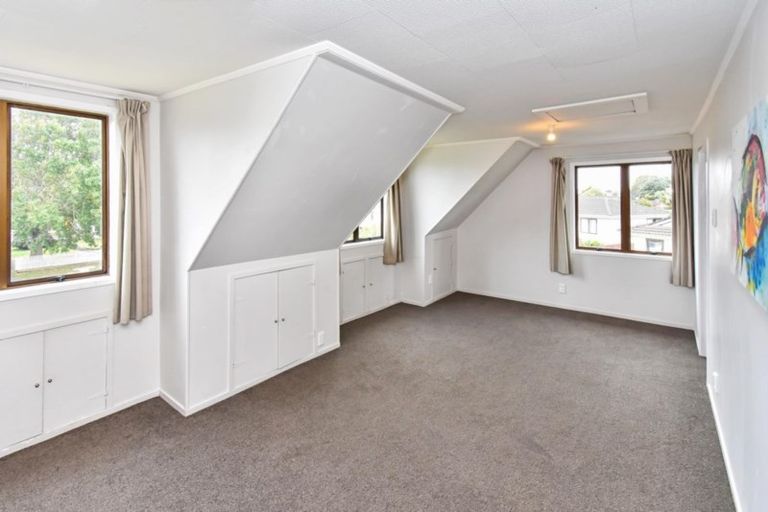 Photo of property in 17 Rangataua Place, Manurewa, Auckland, 2102