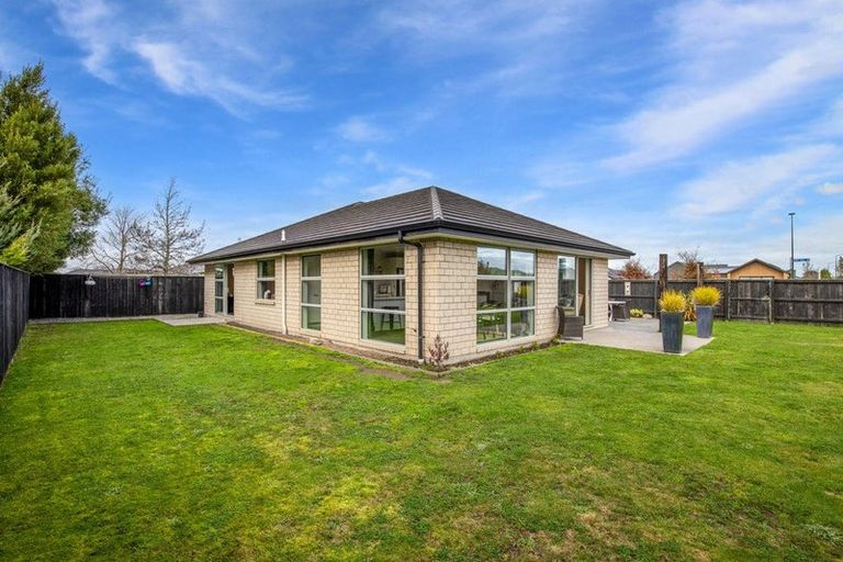 Photo of property in 70 Tiny Hill Drive, Rolleston, 7614