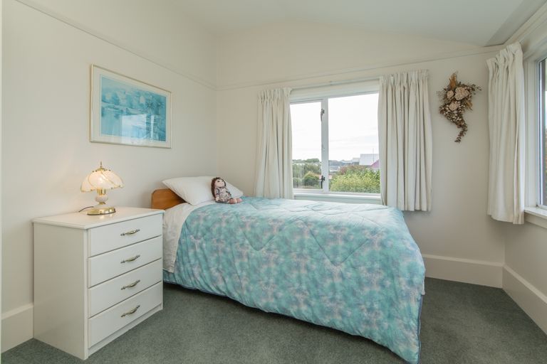 Photo of property in 60 Lonsdale Street, New Brighton, Christchurch, 8083