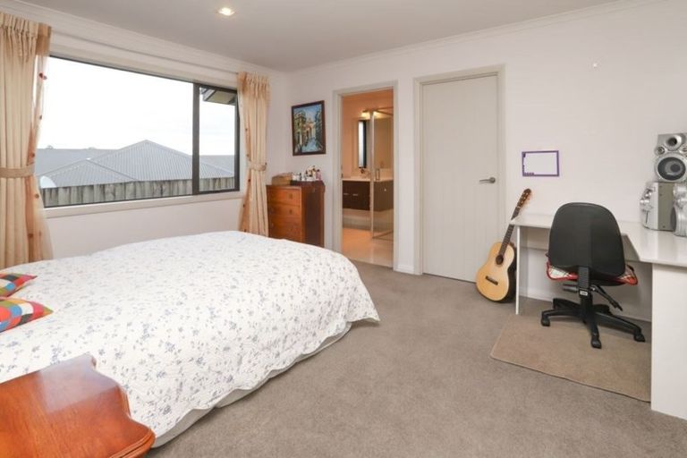 Photo of property in 46 Somerton Drive, Huntington, Hamilton, 3210