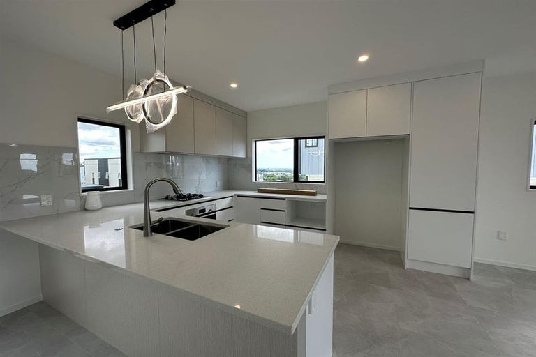 Photo of property in 4a Wahine Street, Papakura, 2110