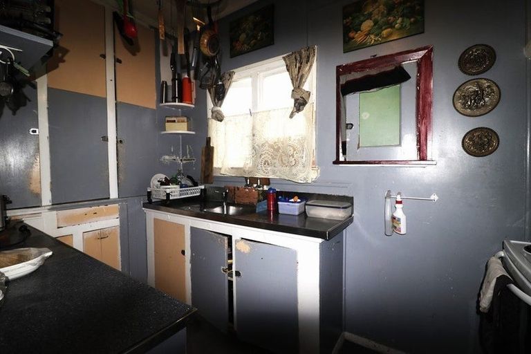 Photo of property in 70 Koromiko Road, Gonville, Whanganui, 4501