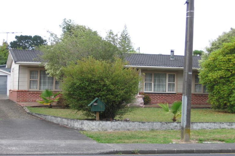 Photo of property in 36b Godley Road, Green Bay, Auckland, 0604