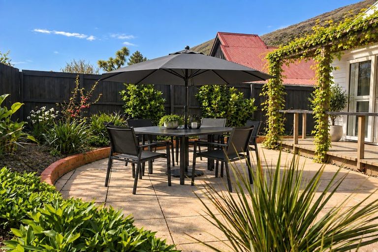 Photo of property in 16 Sumnervale Drive, Sumner, Christchurch, 8081