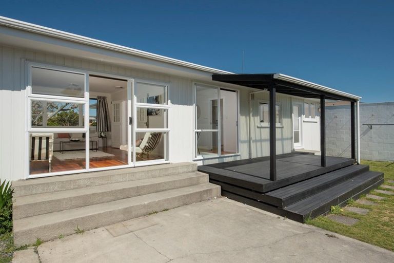 Photo of property in 5 Epsom Road, Mount Maunganui, 3116