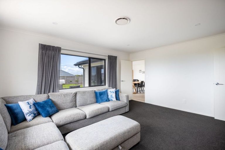 Photo of property in 31 Keene Drive, Bell Block, New Plymouth, 4312