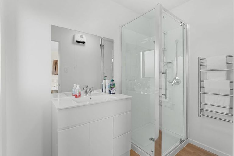 Photo of property in 2 Rubens Place, Burnside, Christchurch, 8053