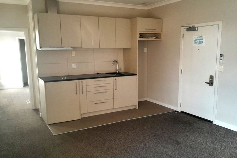 Photo of property in 10/5 Massey Avenue, Pukekohe, 2120