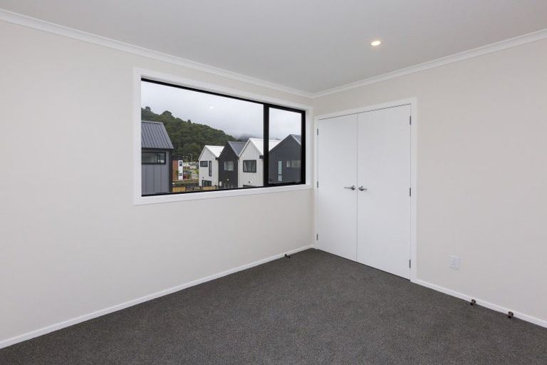 Photo of property in 3 Betty Boyes Street, Wallaceville, Upper Hutt, 5018