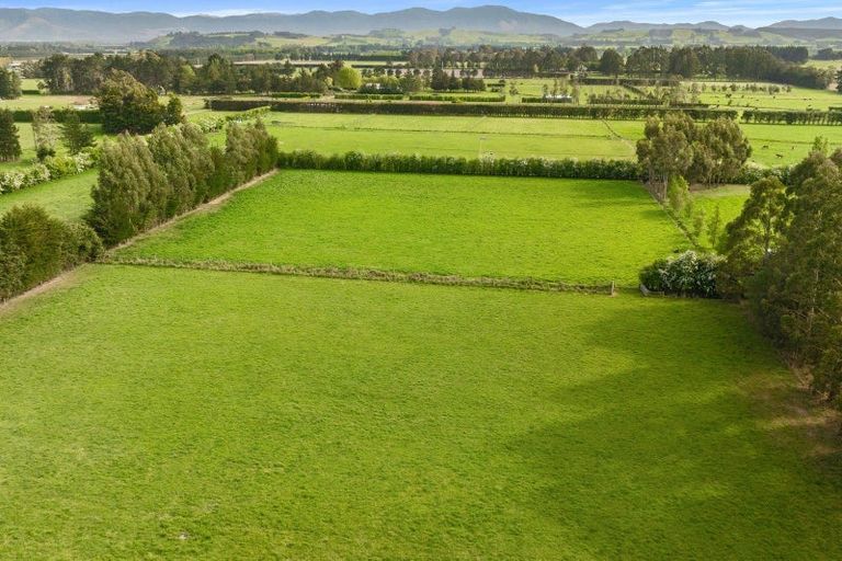 Photo of property in 1196 Woodfields Road, Cust, Rangiora, 7475