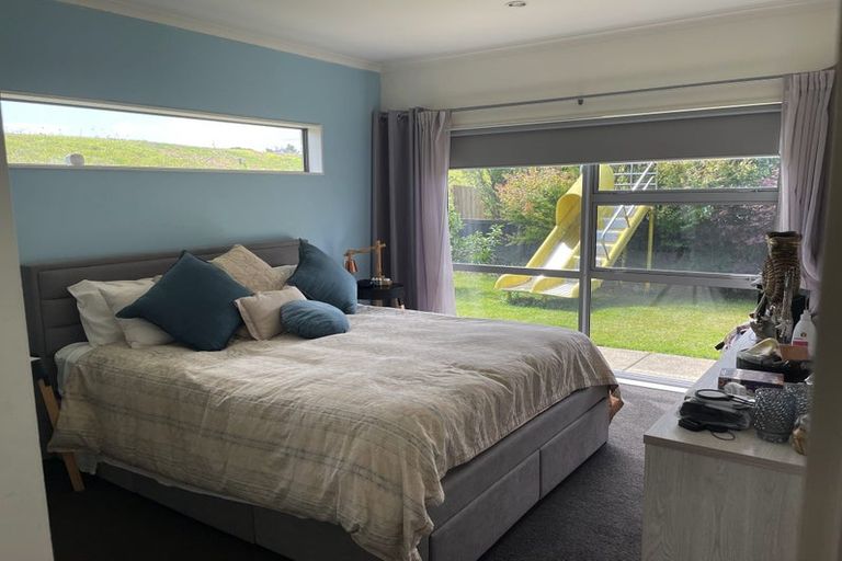 Photo of property in 14 Seaview Crescent, Hatfields Beach, Orewa, 0931