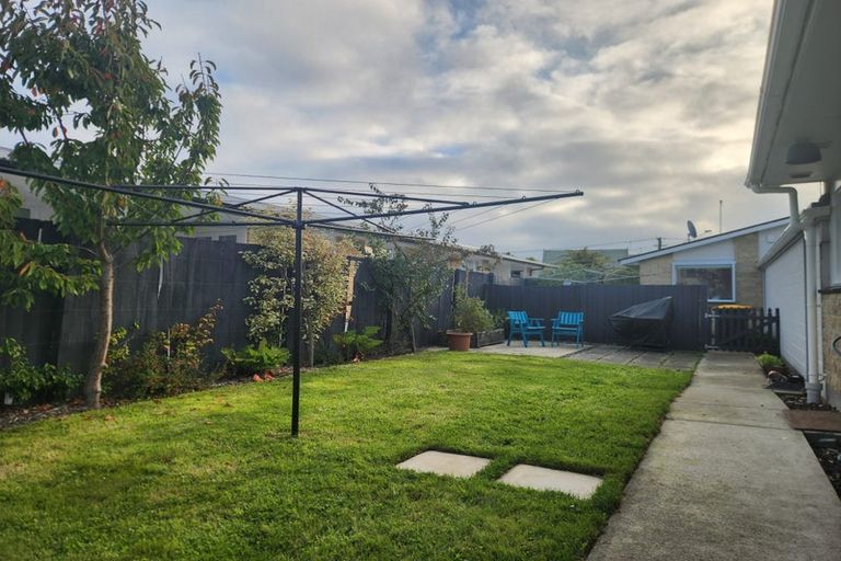 Photo of property in 3/30 Geraldine Street, Edgeware, Christchurch, 8013