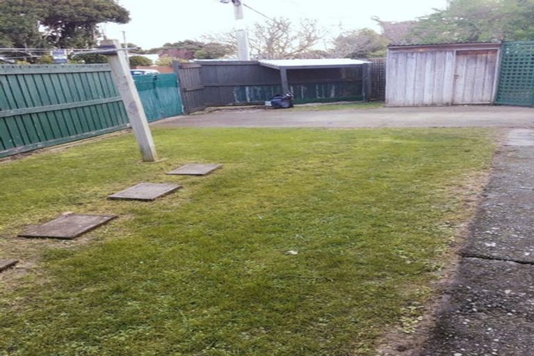 Photo of property in 28 Jutland Street, Waterloo, Lower Hutt, 5011