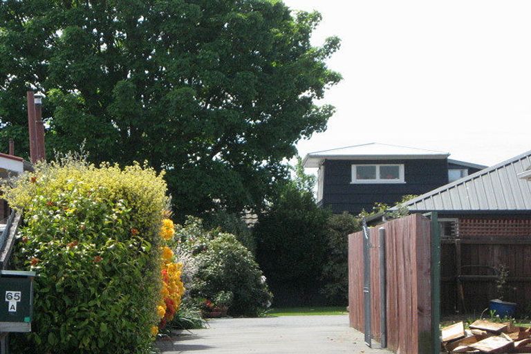 Photo of property in 2/65 Daniels Road, Redwood, Christchurch, 8051