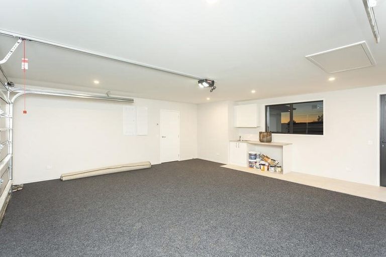 Photo of property in 8 Cuddie Close, East Taieri, Mosgiel, 9024