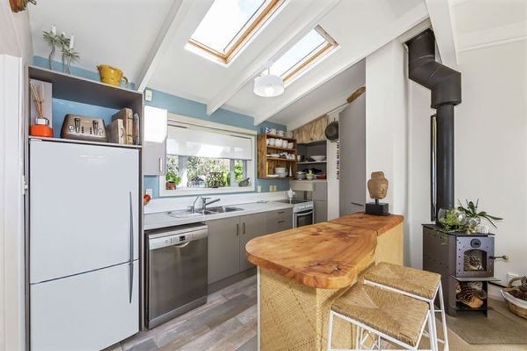 Photo of property in 5/4 Arkles Strand, Arkles Bay, Whangaparaoa, 0932