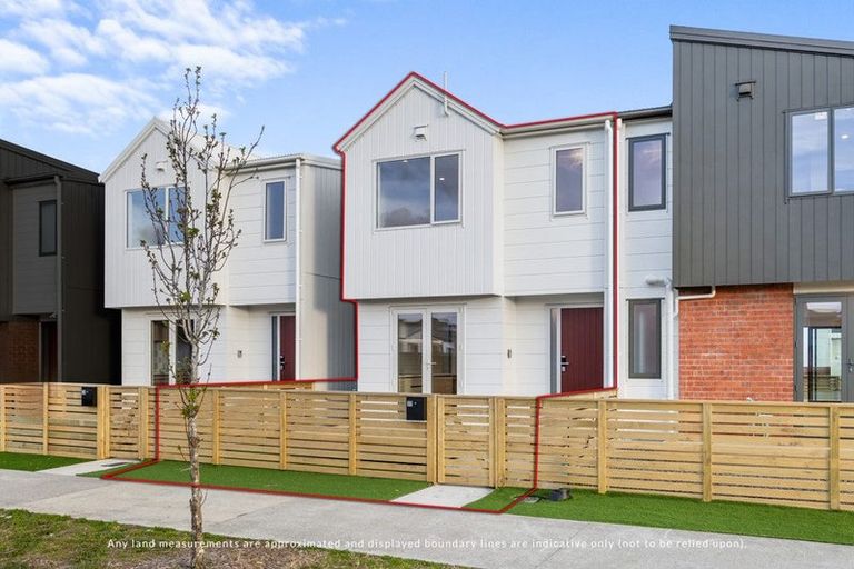 Photo of property in 32 Corporal Street, Papakura, 2110