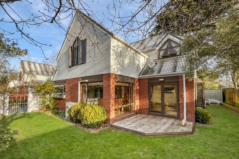 Photo of property in 3 Ryeland Avenue, Ilam, Christchurch, 8041