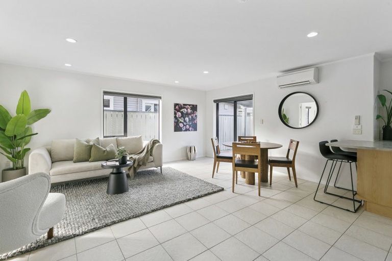 Photo of property in 12 Kauri Street, Miramar, Wellington, 6022