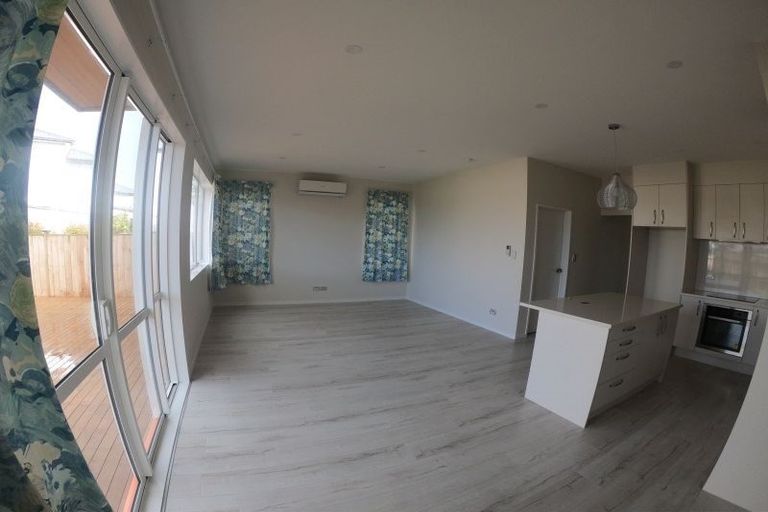 Photo of property in 37 Lockheed Street, Hobsonville, Auckland, 0618