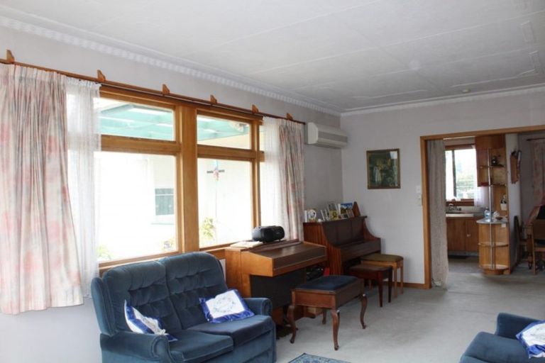 Photo of property in 41 Park Street, Winton, 9720