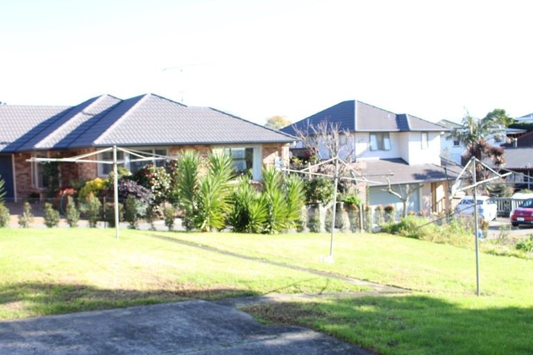 Photo of property in 7 Coles Crescent, Papakura, 2110