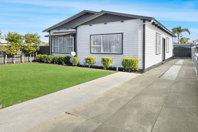 Photo of property in 8 Georges Drive, Napier South, Napier, 4110