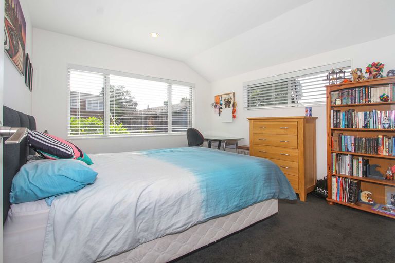 Photo of property in 11a Agathis Avenue, Mairangi Bay, Auckland, 0630