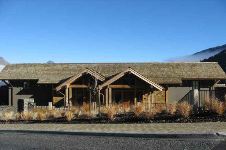 Photo of property in 5 Killarney Way, Queenstown, 9300