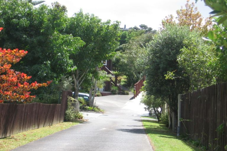 Photo of property in 56 Wyoming Avenue, Murrays Bay, Auckland, 0630