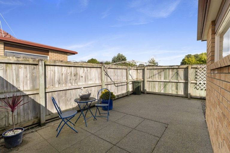 Photo of property in Rangeview Villas, 63/9 Fuller Close, Levin, 5510