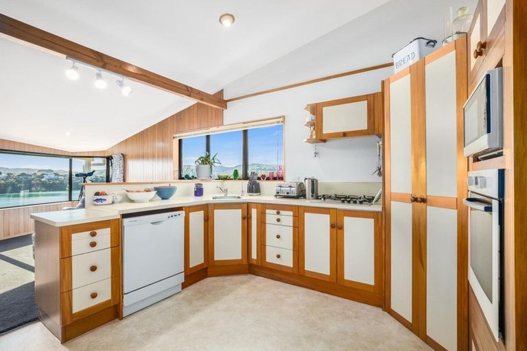 Photo of property in 17 Bosun Terrace, Whitby, Porirua, 5024