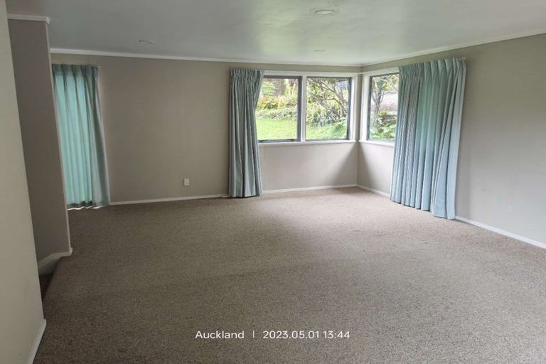 Photo of property in 30a Kiteroa Terrace, Rothesay Bay, Auckland, 0630