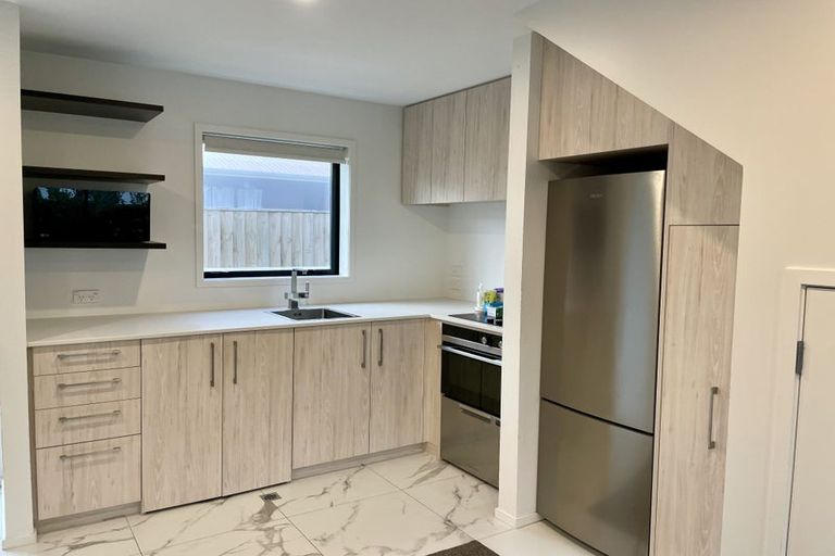Photo of property in 8/22 Yeovil Road, Te Atatu Peninsula, Auckland, 0610