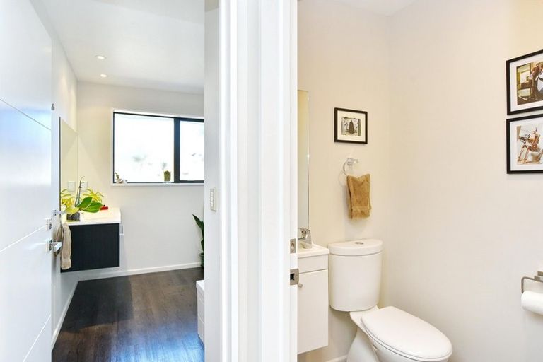 Photo of property in 2 Vasari Grange, Rolleston, 7614