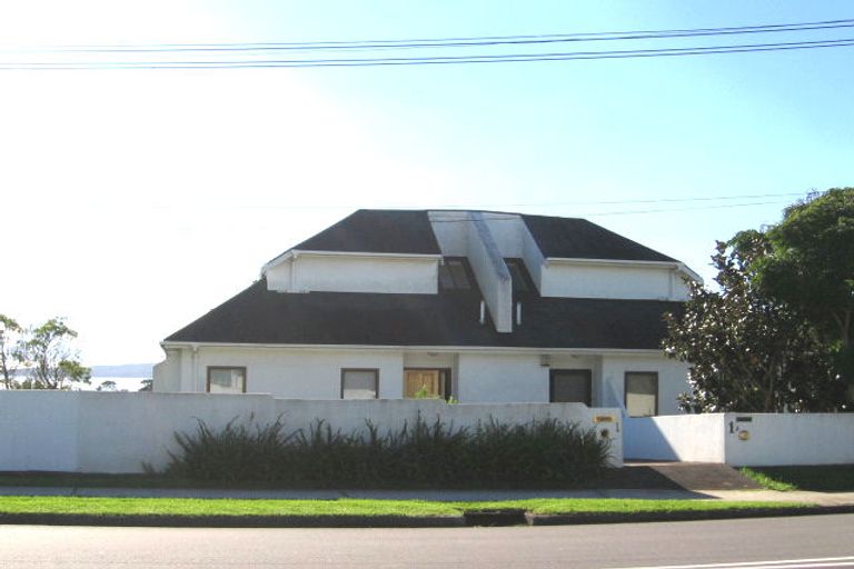 Photo of property in 1/1 Takutai Avenue, Bucklands Beach, Auckland, 2012