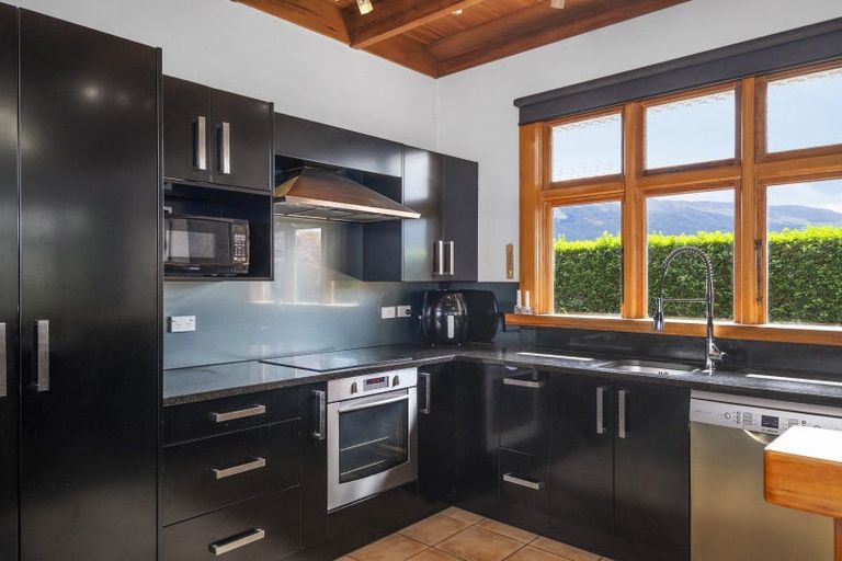 Photo of property in 936 Maungatua Road, Berwick, Outram, 9073