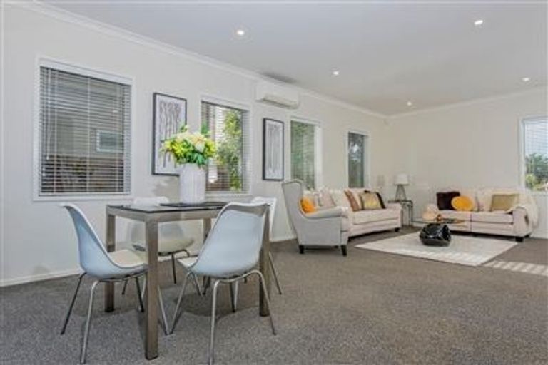 Photo of property in 8 Toheroa Street, Hobsonville, Auckland, 0616