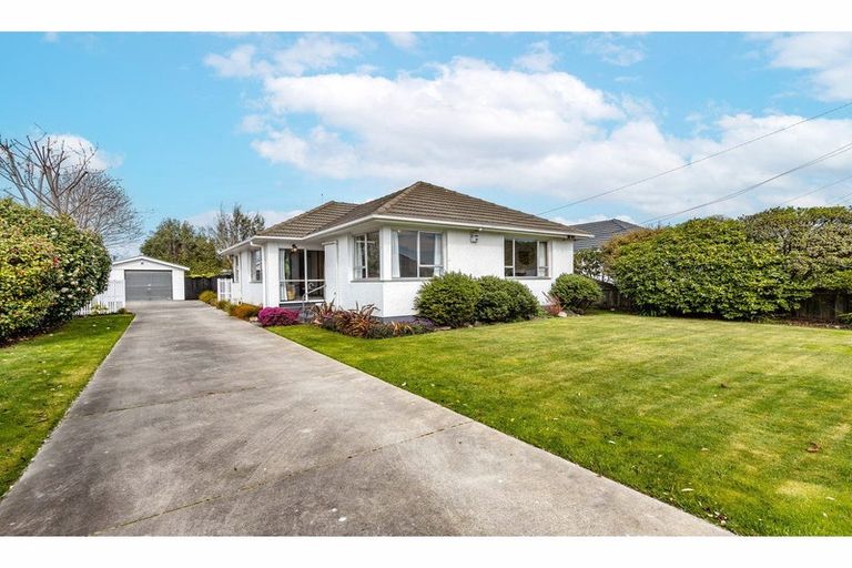 Photo of property in 170 Grahams Road, Burnside, Christchurch, 8053