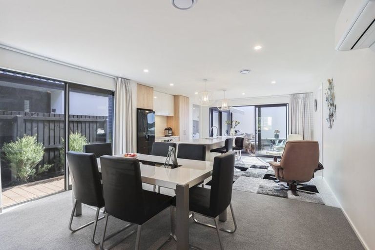 Photo of property in 15 Eminence Drive, Northwood, Christchurch, 8051