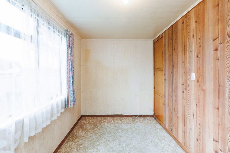 Photo of property in 64 Highbury Avenue, Highbury, Palmerston North, 4412