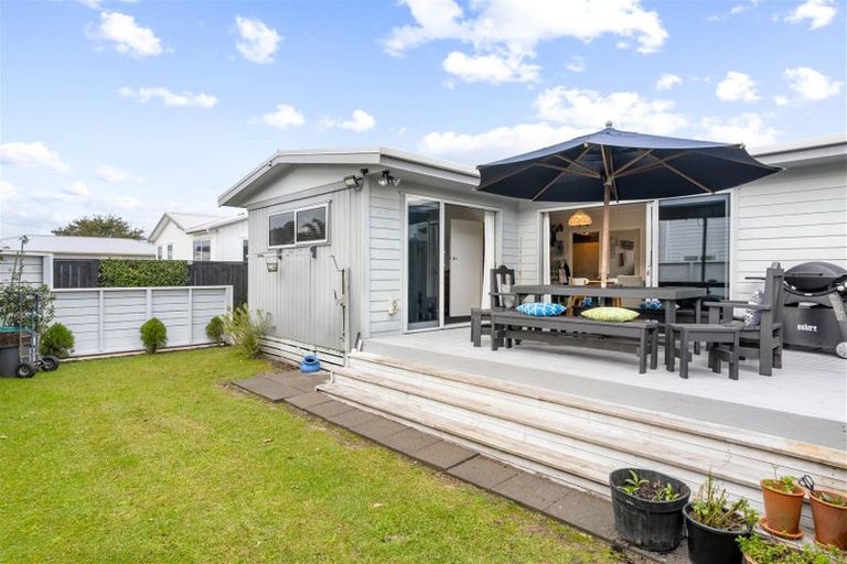 Photo of property in 108a Riverview Road, Whangamata, 3620