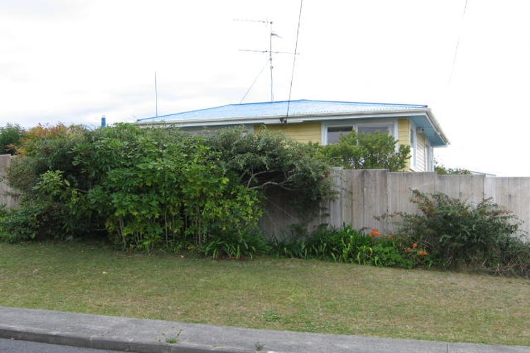 Photo of property in 11 Summit Drive, Torbay, Auckland, 0630