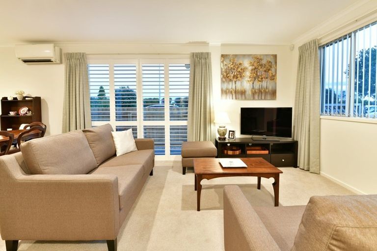 Photo of property in 23/262 Centreway Road, Orewa, 0931