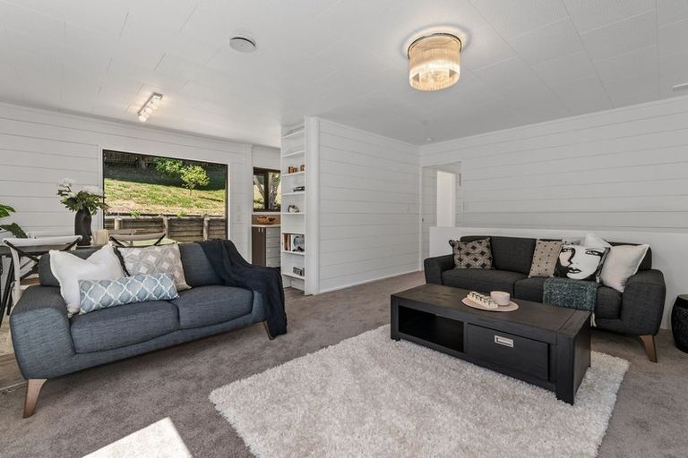 Photo of property in 45 Topliss Drive, Northcross, Auckland, 0632