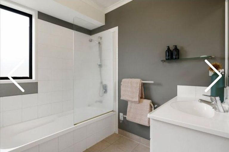 Photo of property in 12 Miers Glade, Rototuna North, Hamilton, 3210