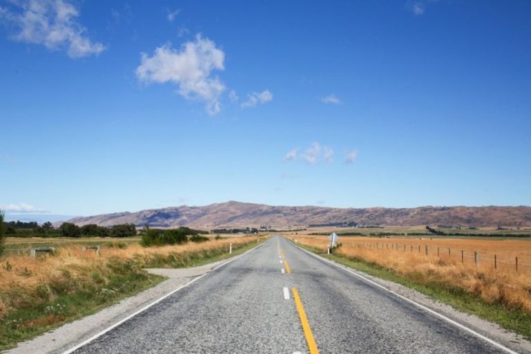 Photo of property in Oturehua Lodge, 74 Lockhart Road, Oturehua, 9386