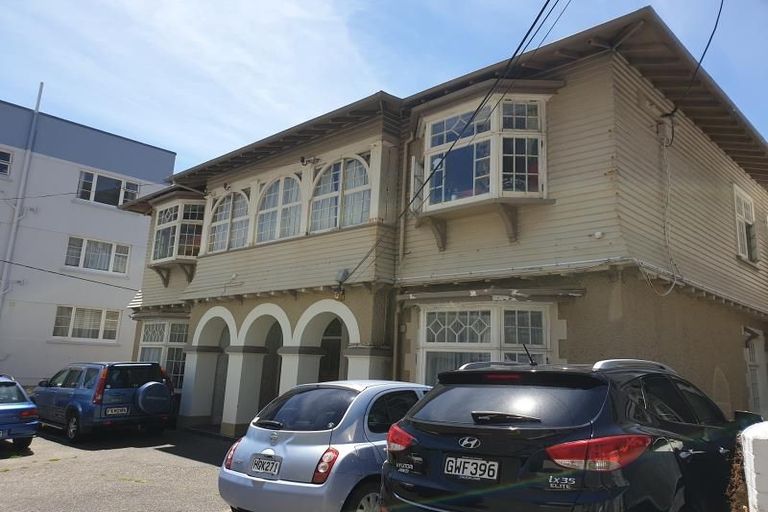 Photo of property in 5 Grass Street, Oriental Bay, Wellington, 6011