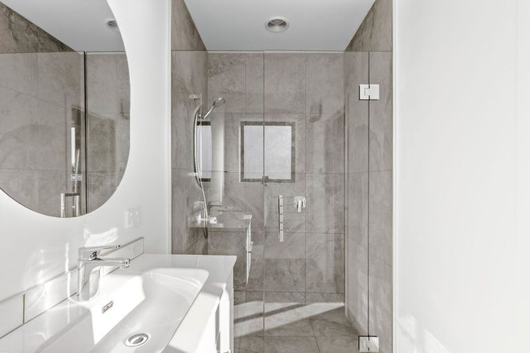 Photo of property in Northlake, 17b Linnburn Road, Wanaka, 9305